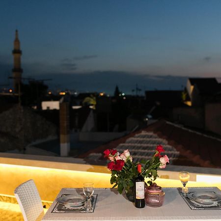 Jacuzzi Suite In The Heart Of Oldtown Rétino Exterior foto