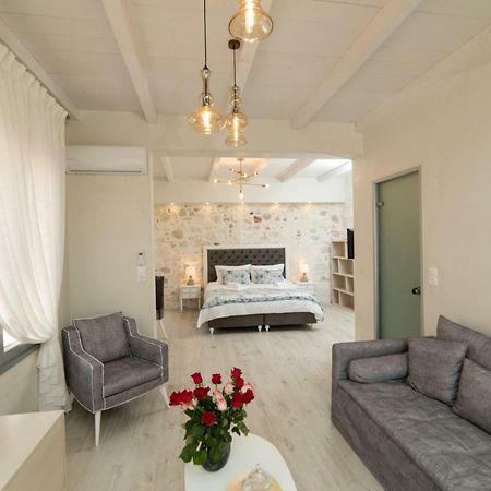 Jacuzzi Suite In The Heart Of Oldtown Rétino Exterior foto