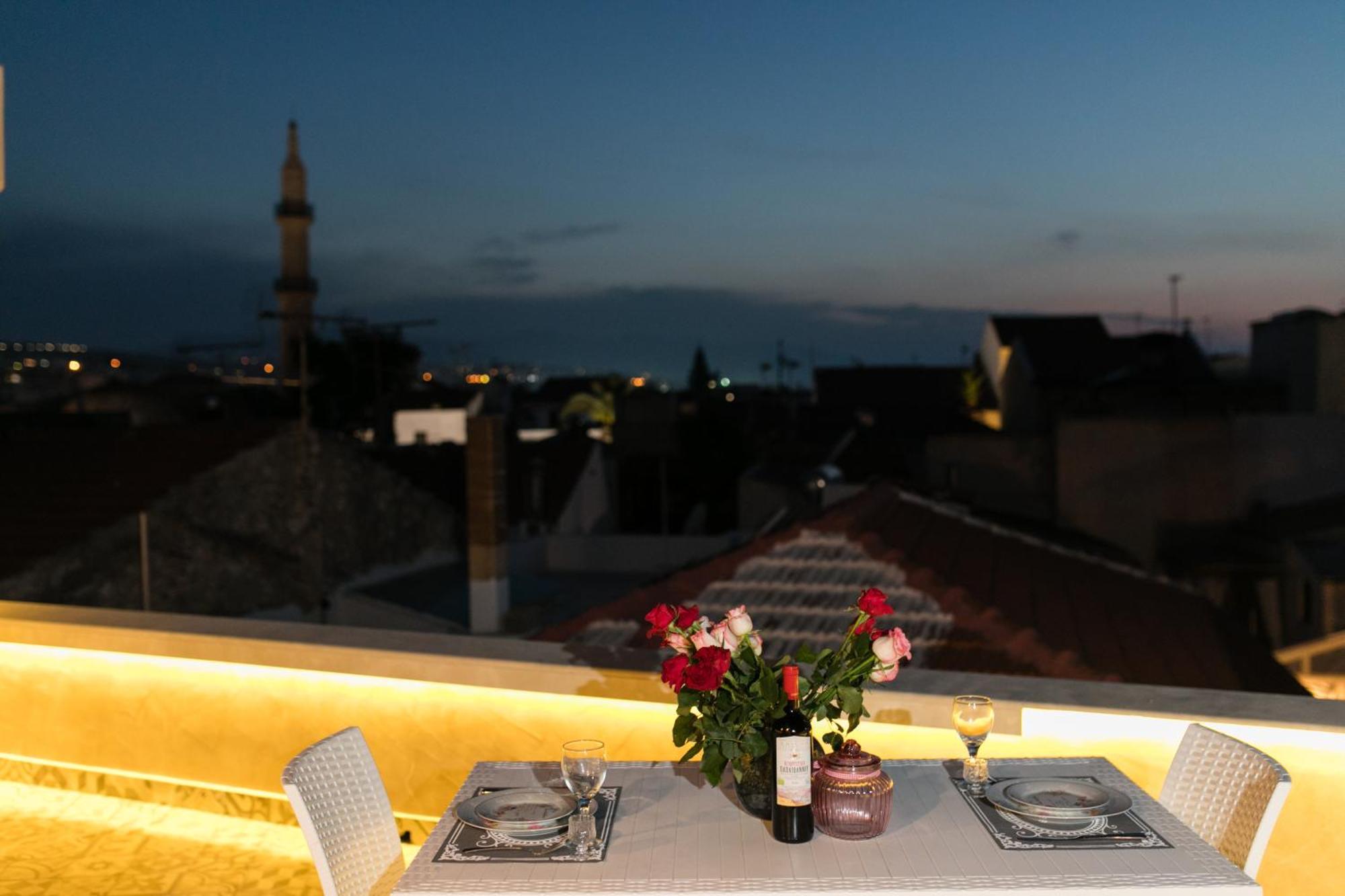 Jacuzzi Suite In The Heart Of Oldtown Rétino Exterior foto