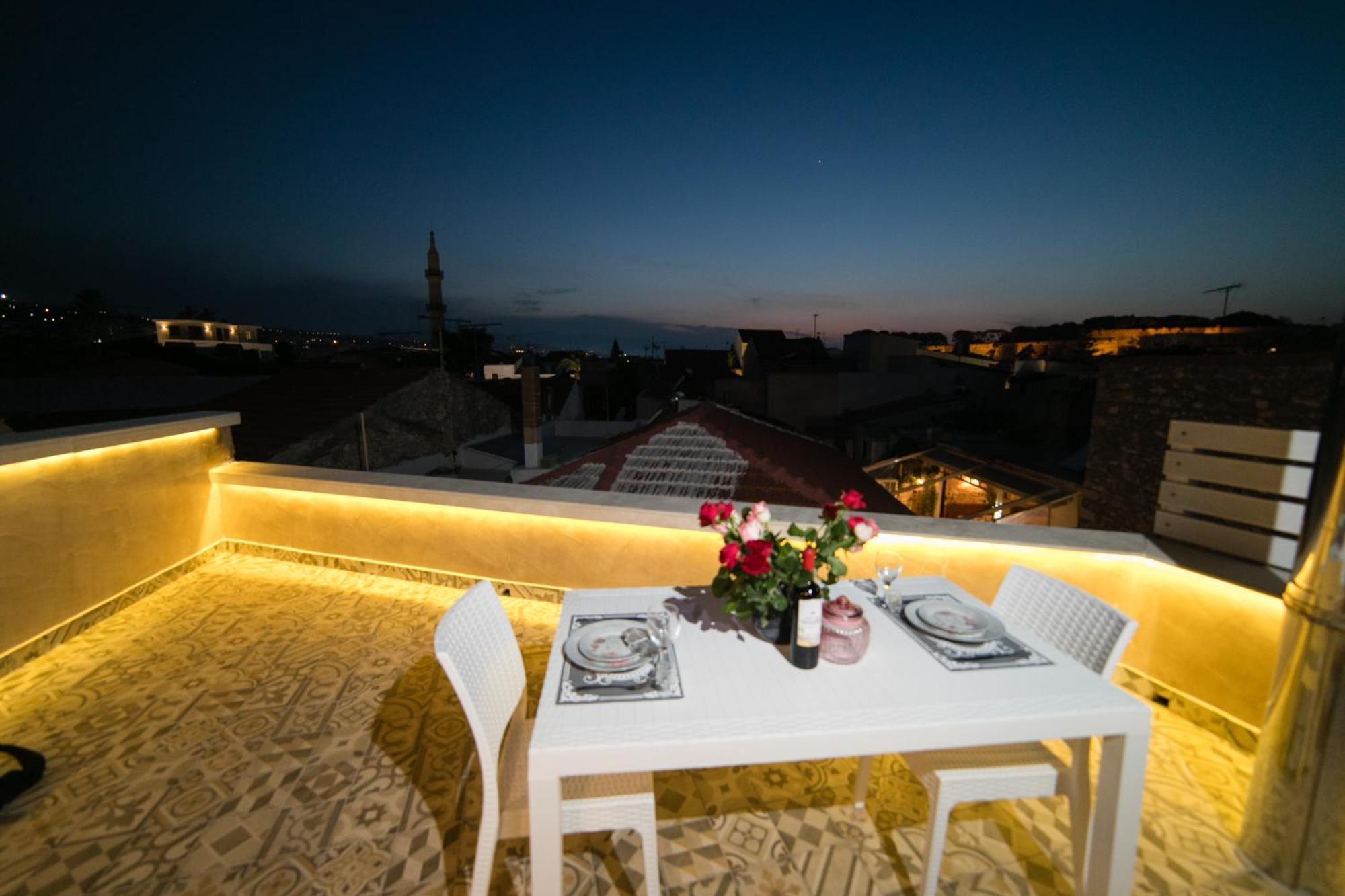Jacuzzi Suite In The Heart Of Oldtown Rétino Exterior foto