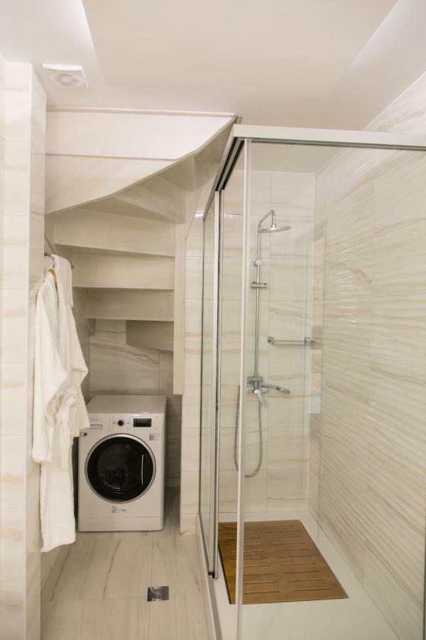 Jacuzzi Suite In The Heart Of Oldtown Rétino Exterior foto