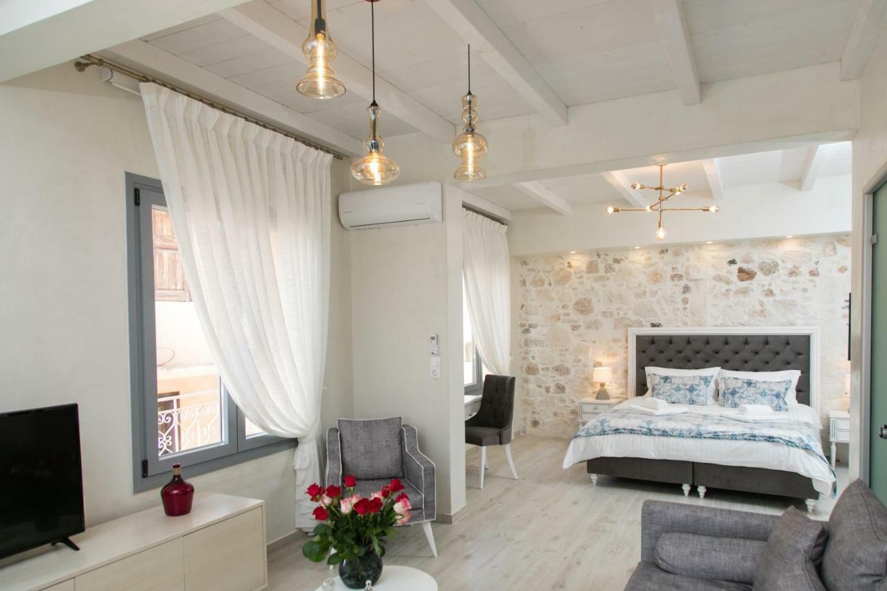 Jacuzzi Suite In The Heart Of Oldtown Rétino Exterior foto