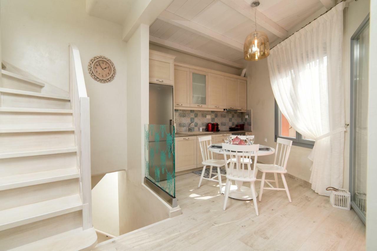 Jacuzzi Suite In The Heart Of Oldtown Rétino Exterior foto