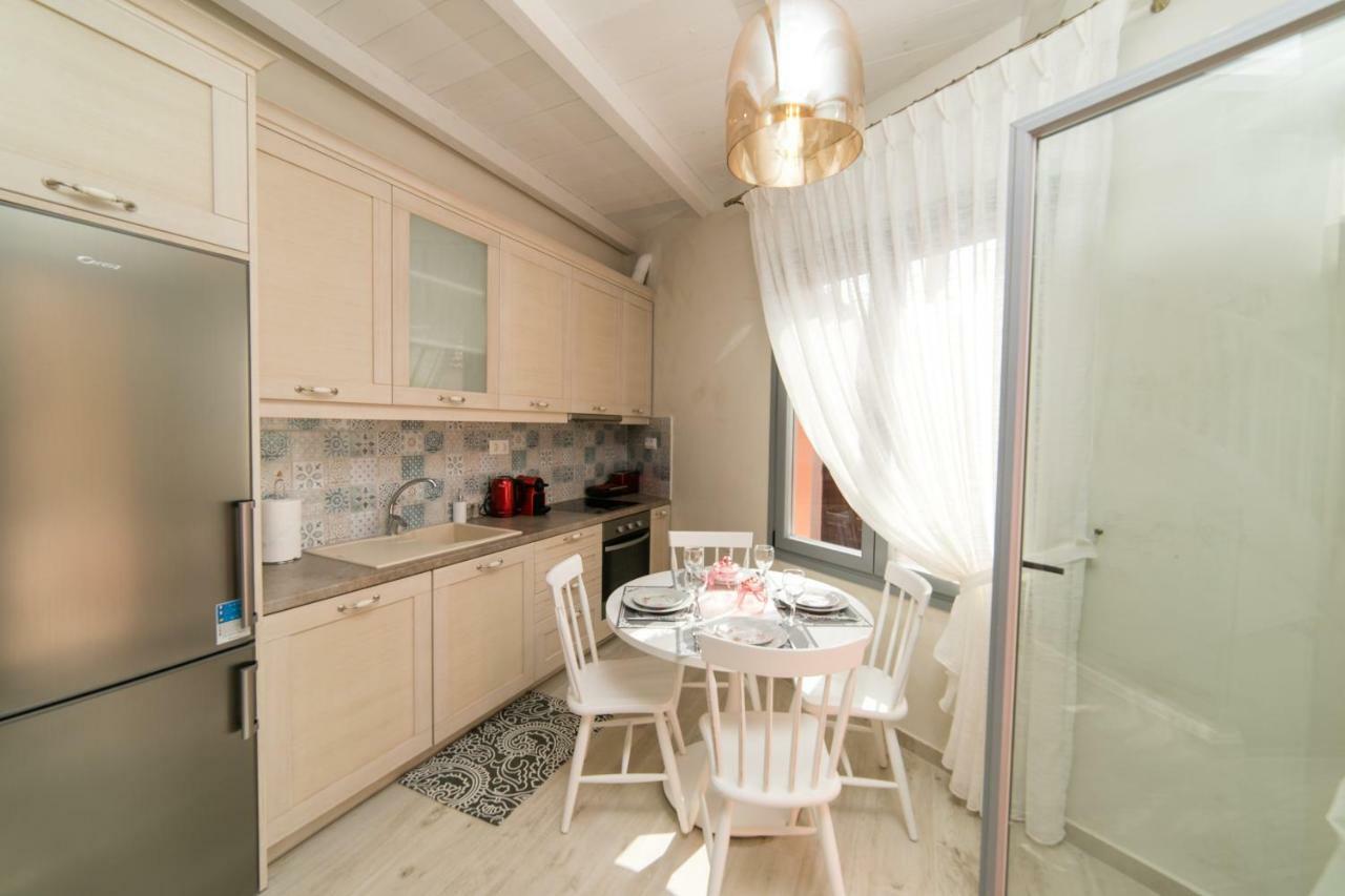 Jacuzzi Suite In The Heart Of Oldtown Rétino Exterior foto