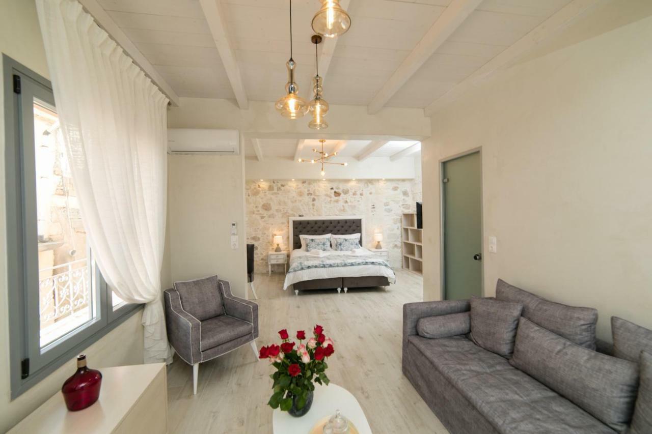 Jacuzzi Suite In The Heart Of Oldtown Rétino Exterior foto