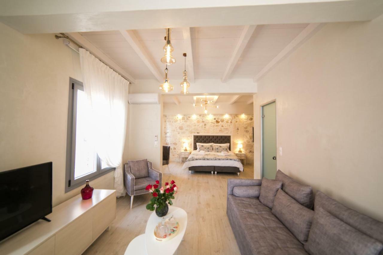 Jacuzzi Suite In The Heart Of Oldtown Rétino Exterior foto