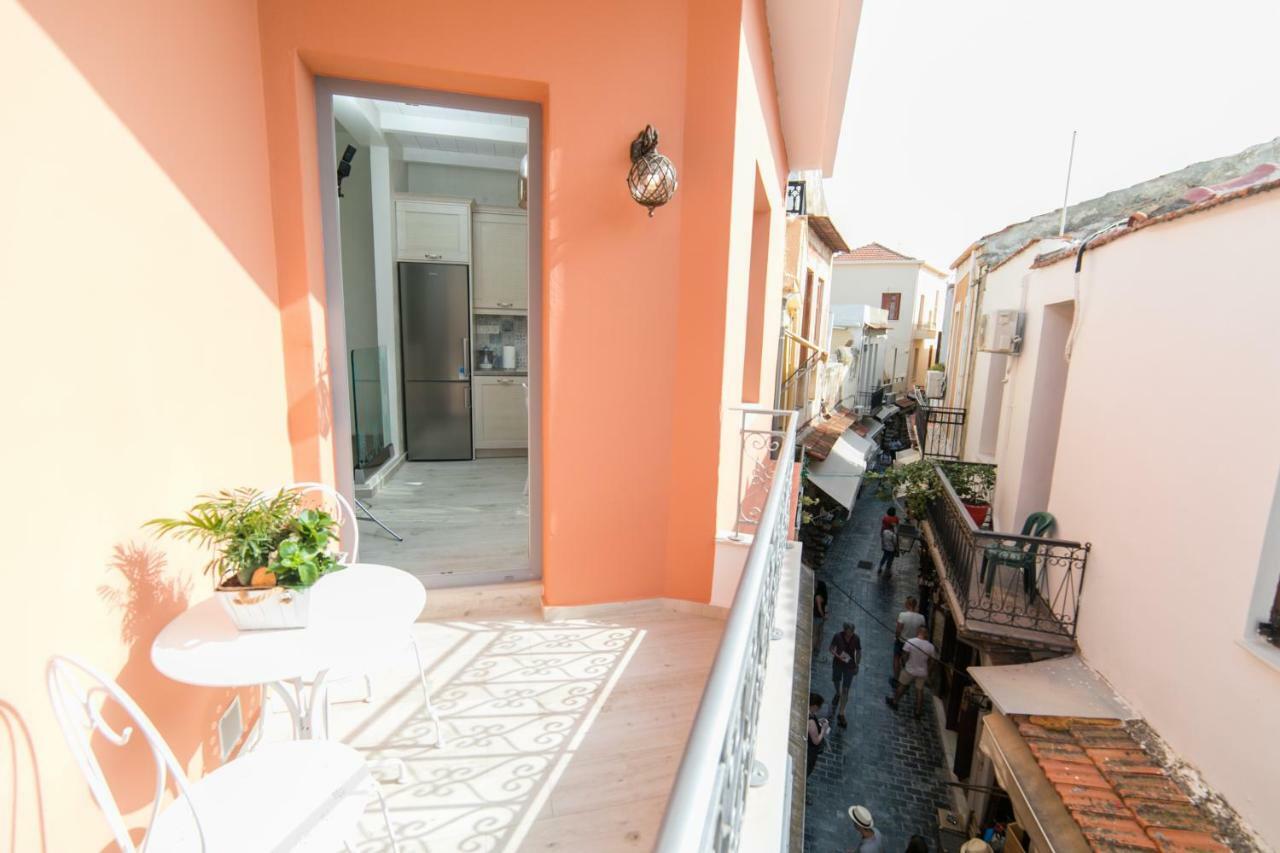 Jacuzzi Suite In The Heart Of Oldtown Rétino Exterior foto