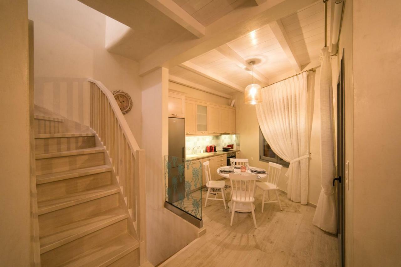 Jacuzzi Suite In The Heart Of Oldtown Rétino Exterior foto