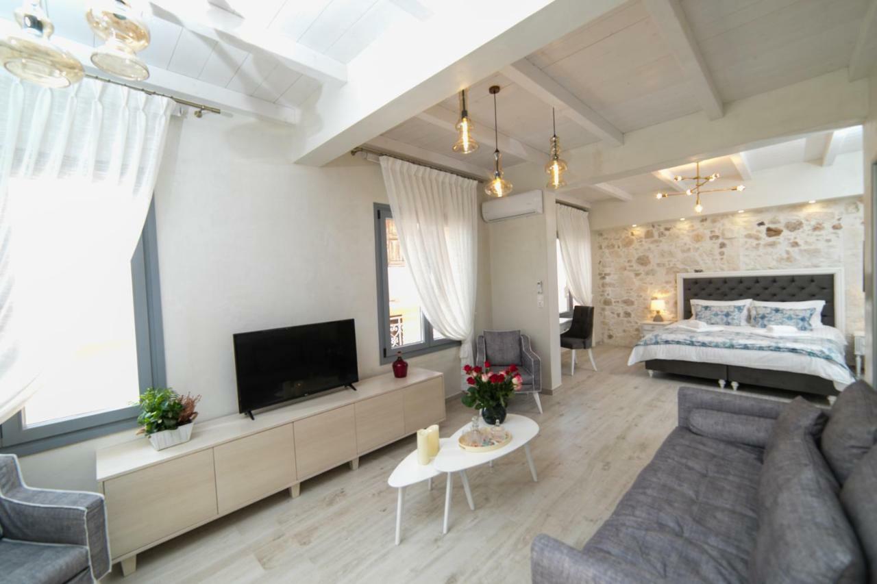 Jacuzzi Suite In The Heart Of Oldtown Rétino Exterior foto