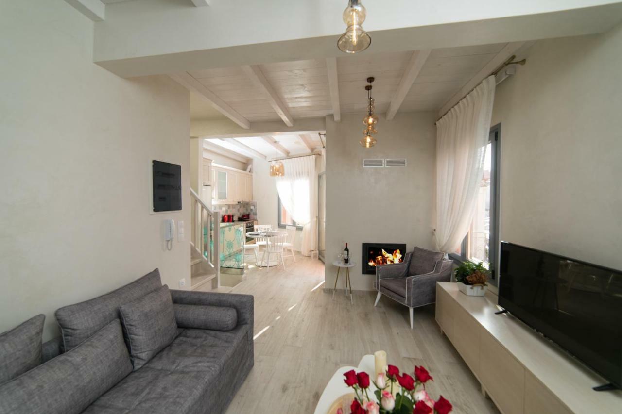Jacuzzi Suite In The Heart Of Oldtown Rétino Exterior foto