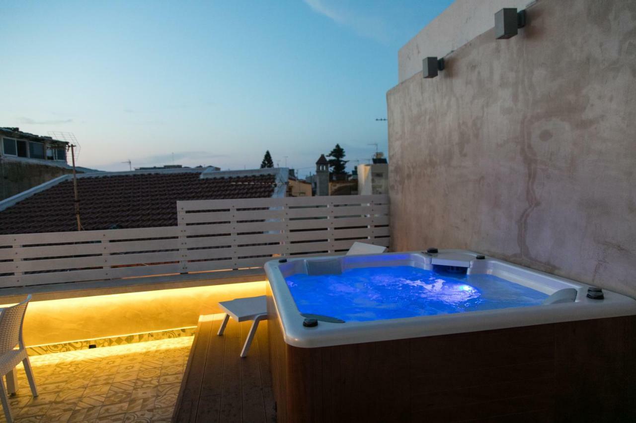 Jacuzzi Suite In The Heart Of Oldtown Rétino Exterior foto